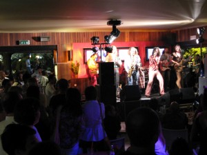 La vita notturna a Rimini tra discoteche, bar e locali