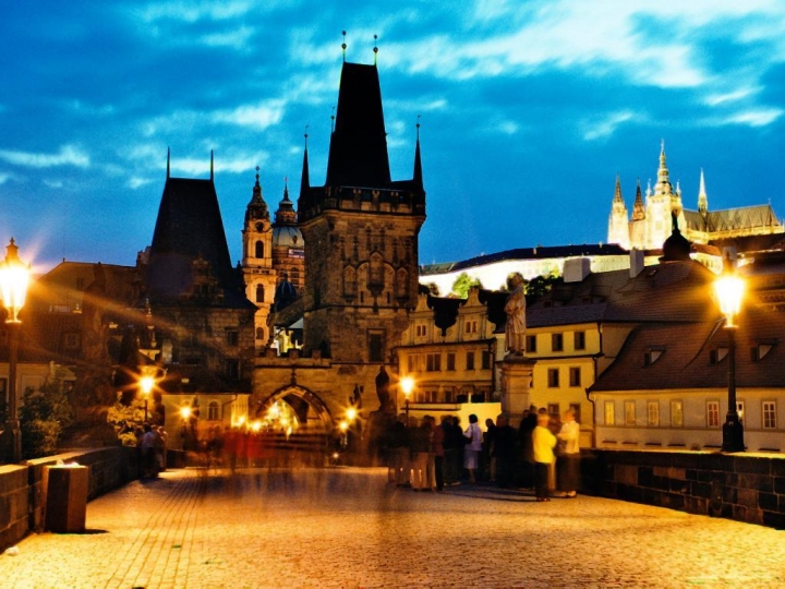 Come arrivare dall’aeroporto di Praga al centro città