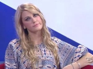 La scelta di Andrea Angelini a Uomini e Donne: Perla confusa sulla risposta.