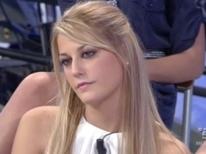 Uomini e Donne anticipazioni, Perla rifiuta la scelta di Andrea Angelini: il suo è un no.
