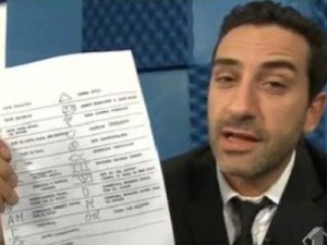 Le Iene svelano il codice degli zingari per i furti in casa.