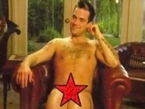 Robbie Williams è hot a X Factor: arriva nudo ai provini.