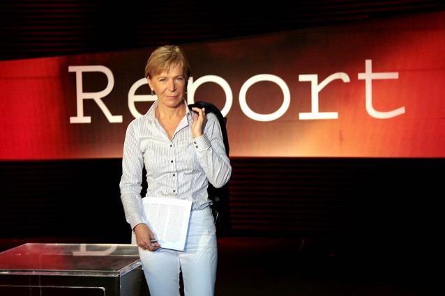 Report e Tutti pazzi per amore 3 nei programmi tv di stasera.