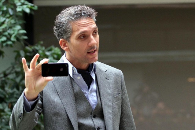 Lo strano caso di Beppe Fiorello.