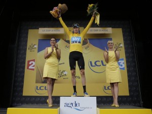Tour de France al ritmo di propaganda Sky.