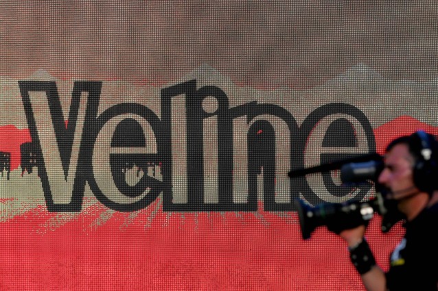 A Veline 2012 facce già viste ma anche eliminate d'eccezione.