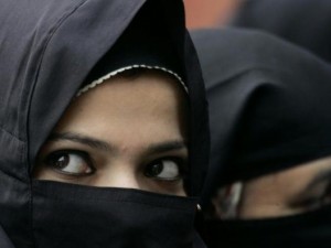 Maria, la jihadista italiana convertita e pronta a morire per Allah.
