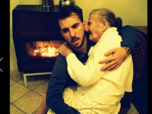 Il Capodanno di Giancarlo con la nonna: 