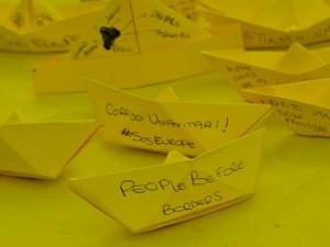 lampedusa-people-barchette