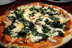 pizza alla marijuana per agenti