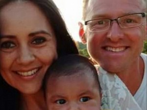 Dopo tre mesi scoprono che il bimbo non ? loro figlio: 