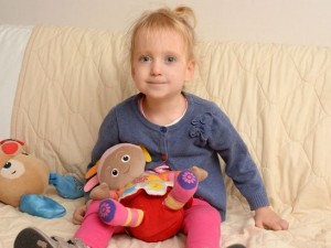 La storia della piccola Grace, la bambina che nessuno vuole adottare