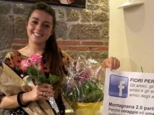 Clienti rifiutano cameriere di colore al bar, la collega li caccia fuori: premiata