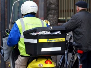 Poste Italiane assume in Italia entro il 6 gennaio. Come partecipare