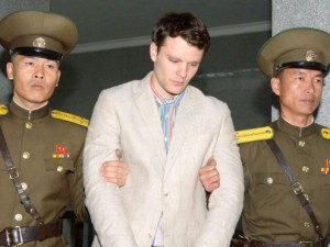 Nord Corea condanna a 15 anni di lavori forzati studente Usa in viaggio nel Paese