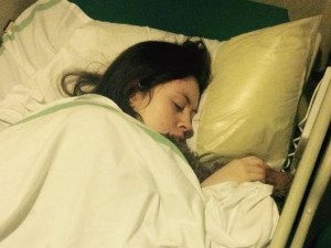 Regno Unito, 13enne tenta il suicidio in una clinica psichiatrica