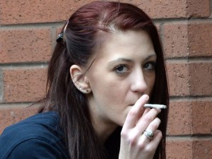 Uccise la figlia di 21 mesi: accoltellata in carcere da due detenute