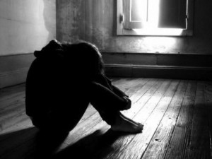 Brindisi, violenta una 12enne: il padre della vittima lo riduce in fin di vita