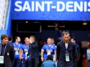 Euro 2016: pacco sospetto, chiusa strada di accesso allo stadio di Italia - Spagna