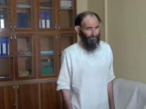 Uomo di 60 anni sposa una bambina di 6: arrestato. 