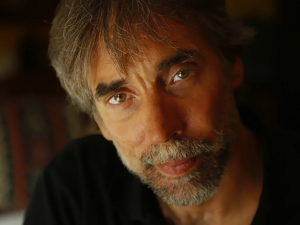 Lo scrittore Lorenzo Amurri