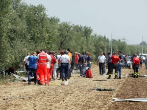 Disastro Puglia, le testimonianze dei sopravvissuti: ?Mamma e bimba morte abbracciate?