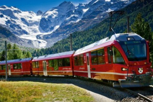 Svizzera, uomo aggredisce i passeggeri di un treno con un coltello: almeno 6 feriti