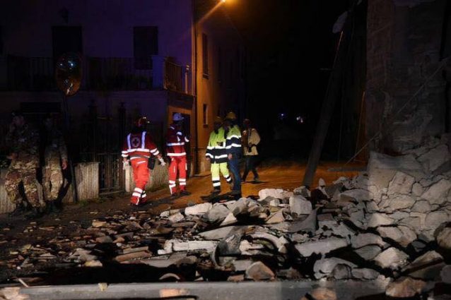 Nuova forte scossa, altri crolli a Visso