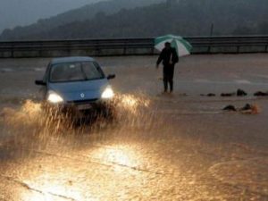 Meteo, maltempo persistente al Sud. Allerta su Sardegna e Sicilia