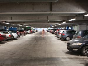 Si dimentica dove ha parcheggiato l'auto, ma riesce a ritrovarla ... dopo sei mesi