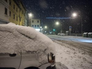 Meteo, ancora freddo: nuova allerta maltempo, nevica al Nord