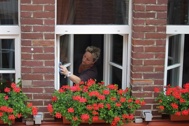 Come pulire una casa velocemente e a fondo Come fare le pulizie di casa