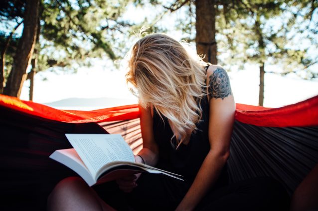 Le donne intelligenti sono destinate a rimanere single: ecco perch?