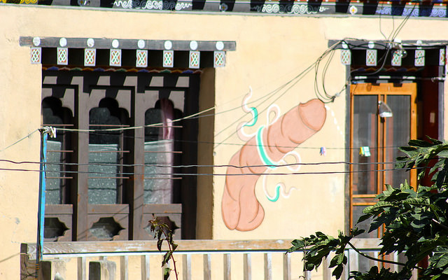 Fallo su una casa del Bhutan