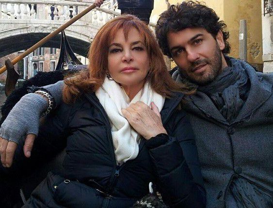 Posizione di danno di vene camminando