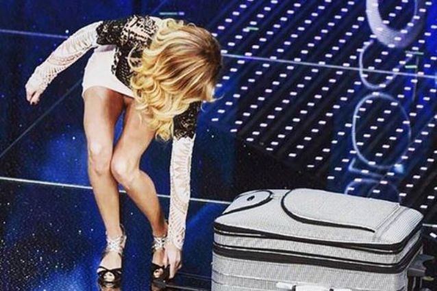 Belén commenta Virginia Raffaele: “Grazie a te ho partecipato a Sanremo anche nel 2016”