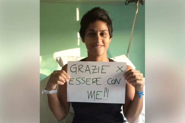 Karima operata alle corde vocali: 