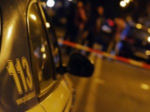 Spari fuori una discoteca all'Eur: 4 feriti, 2 in fin di vita