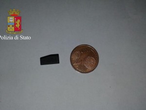 ladri-auto-dispositivo-elettronico