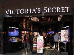 Oggi apre alla Stazione Termini il primo negozio romano di Victoria's Secret