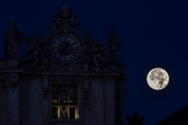 La luna pu? davvero provocare i terremoti? Facciamo chiarezza