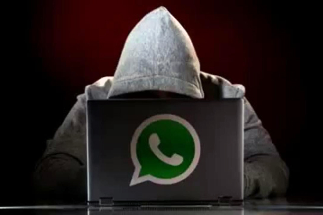 WhatsApp, l'allarme di un esperto: