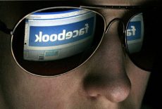 Risultati immagini per COSA SONO I GRUPPI DI 'STUPRO VIRTUALE' CHE HANNO INVASO FACEBOOK