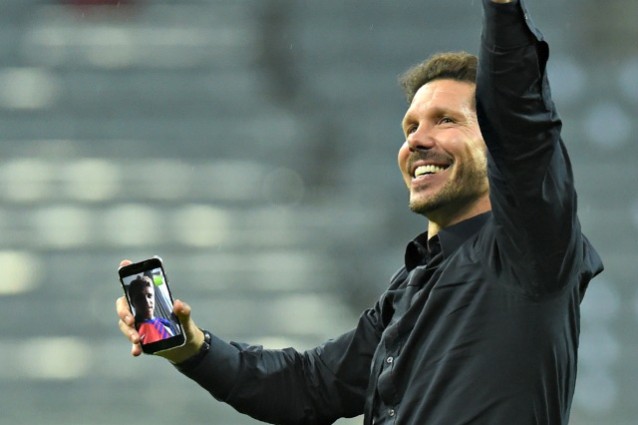 La videochiamata di Simeone: dall'Allianz Arena parla con il figlio che si trova in Argentina