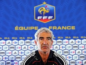 raymond_domenech_contestazione mondiali 2010