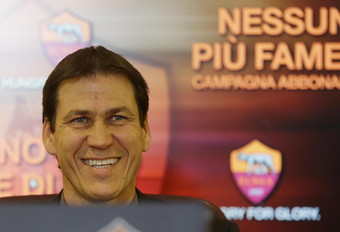 Calcio Vota L allenatore Dell anno 2013 video 