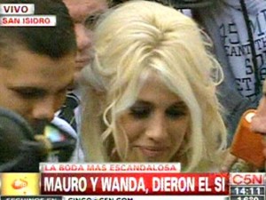 Mauro Icardi e Wanda Nara sposi a San Isidro (video)