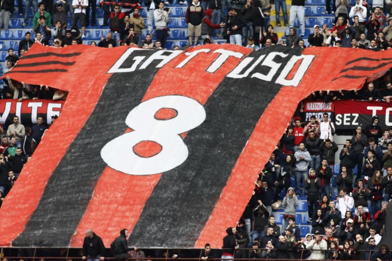 Il Milan saluta Inzaghi, Nesta, Gattuso, Van Bommel e Zambrotta | Calcio Fanpage