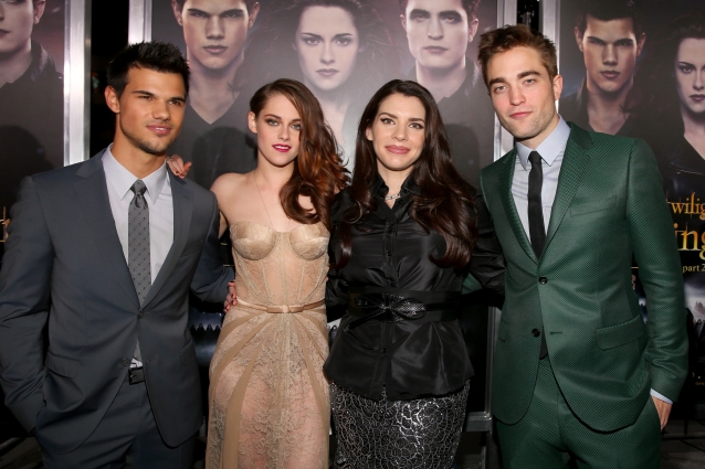Breaking Dawn sbanca al botteghino quasi 2 milioni di incasso