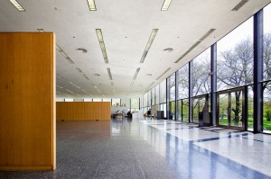Crown Hall, IIT, Chicago. Mies van de Rohe (Photo Pete Sieger)